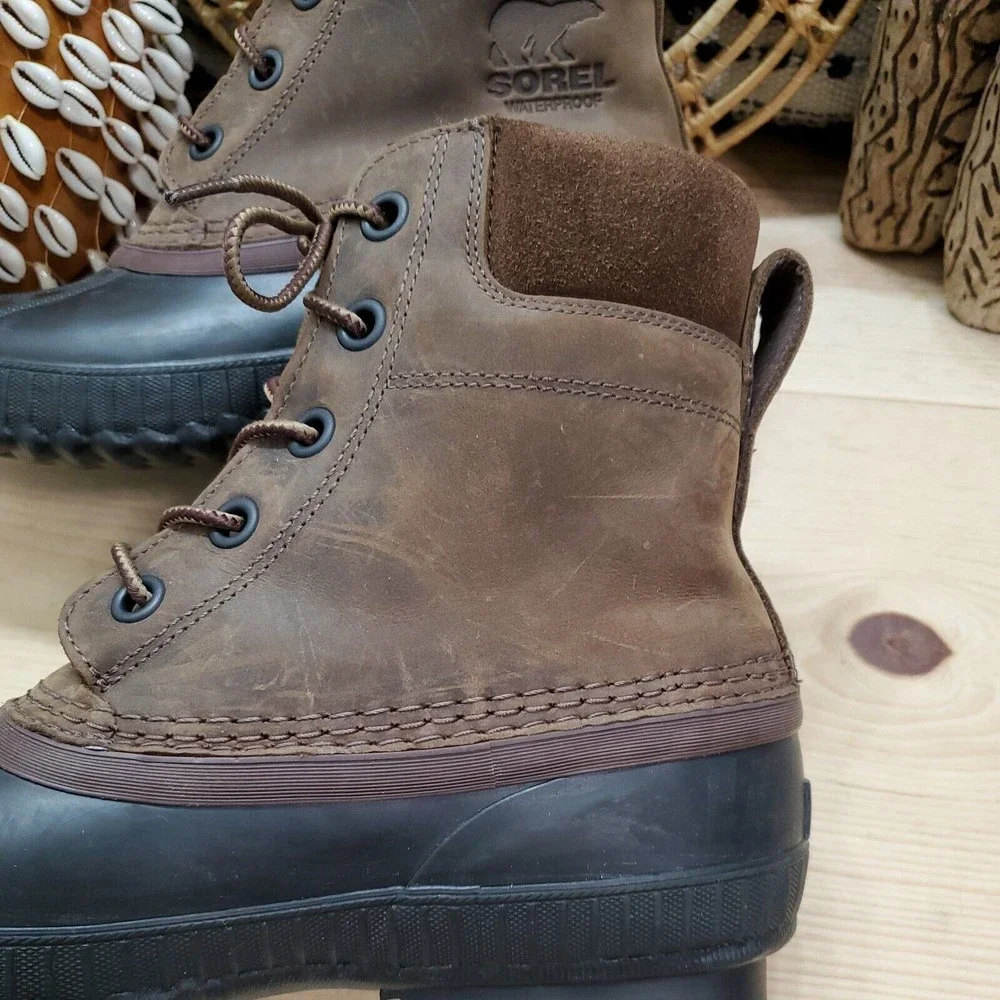 Sorel Cheyanne II Waterproof Duck Boots Leather Unisex M 8.5/W 10.5/EU 41.5